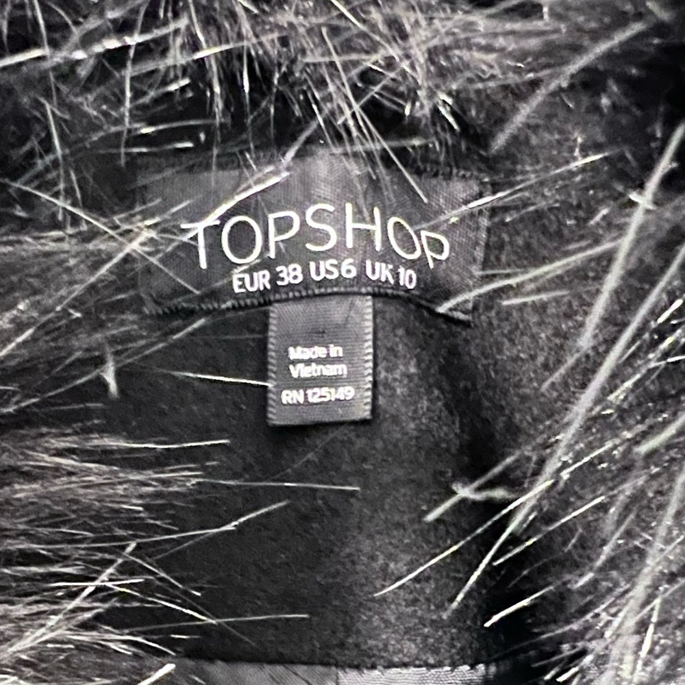 TOPSHOP Pea Coat with removable faux fur collar - Picture 4 of 6
